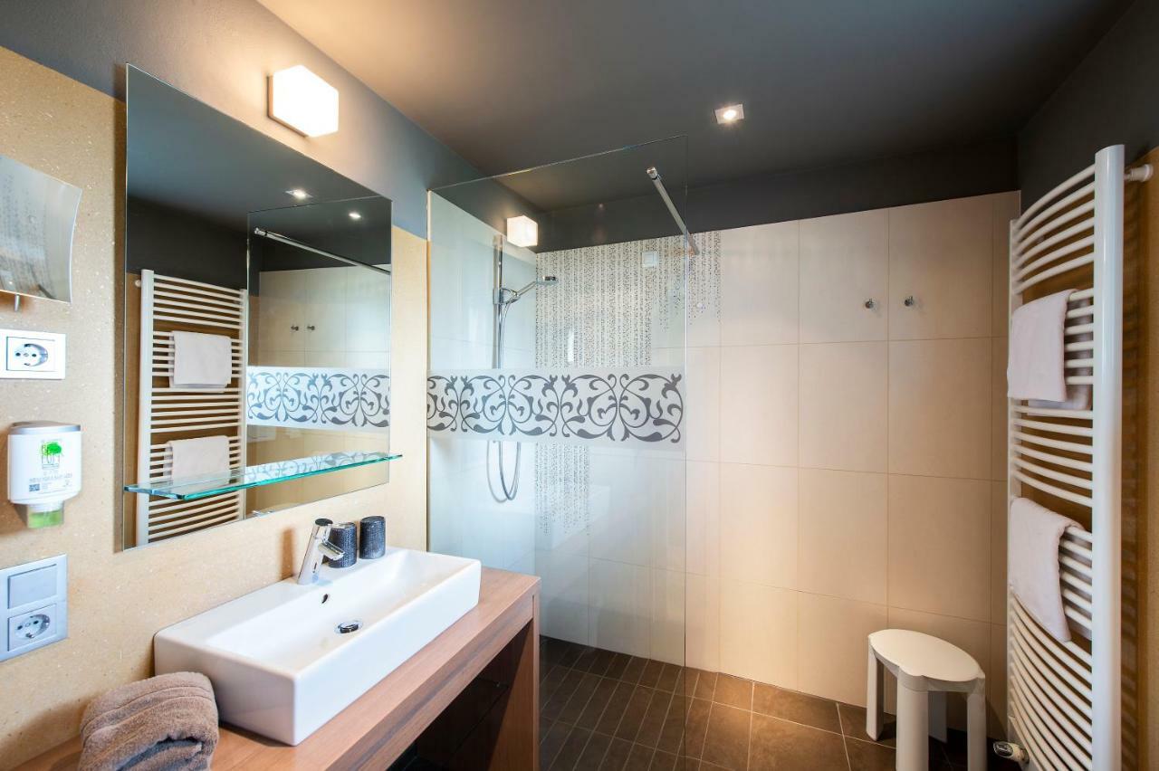 Alia Appartements & Wellness ラグンド エクステリア 写真